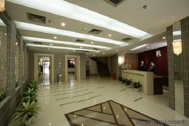 Guangzhou Tianda Hotel Interno foto